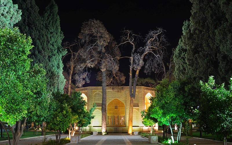پاورپوینت معماری باغ ایرانی